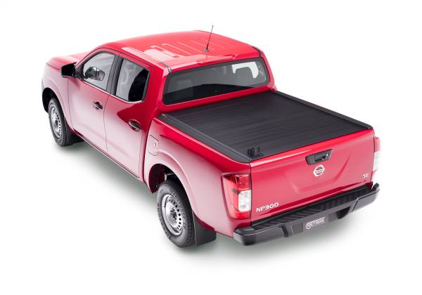 Retrax - Retrax Tonneau Cover Retrax Tonneau CoverPRO MX-04-22 Titan Crew 5ft.7in. w/out Stk Pkt - 80741