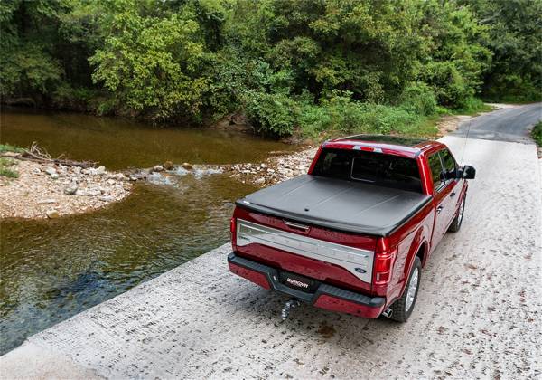 Undercover - UnderCover SE 2007-2013 GMC Sierra 1500; 5.9ft Short Bed; Ext/Crew Black Textured - UC1086