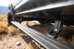 AMP Research - 2019 - 2022 GMC, Chevrolet AMP Research Black Extruded Aluminum PowerStep™ Smart Series - 86254-01A - Image 2