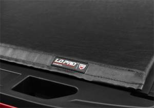 Truxedo - Truxedo Lo Pro Tonneau Cover 14-18 (19 Leg/Lim) Silv/Sierra 1500/15-19 HD 6ft.6in. w/out Sport Bar - 572001 - Image 2