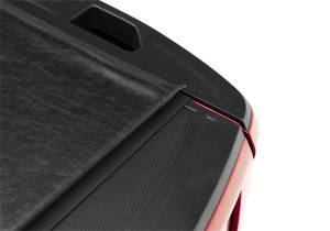 Truxedo - Truxedo Lo Pro Tonneau Cover 14-18 (19 Leg/Lim) Silv/Sierra 1500/15-19 HD 6ft.6in. w/out Sport Bar - 572001 - Image 4