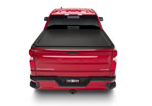 Truxedo - Truxedo Lo Pro Tonneau Cover 14-18 (19 Leg/Lim) Silv/Sierra 1500/15-19 HD 6ft.6in. w/out Sport Bar - 572001 - Image 7